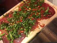 绝代双椒小嫩牛-热火朝天鲜切牛肉火锅(南强街巷店)