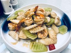 -绫罗岛海鲜私房菜(鸭绿江边店)