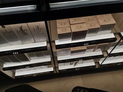 -日上免税店(三径路t3店)