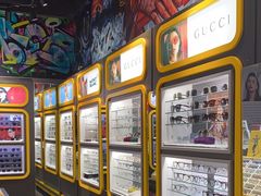 -镜客眼镜(浦江欢乐颂店)