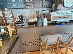 -红跑车(朝晖店)