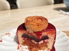 -VERIE BAKEHOUSE