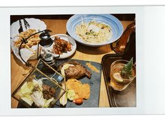 -秘密旅行Bonjour(黑金冠 江南西店)