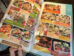 -大头虾越式风味餐厅(光明广场店)