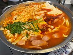 部队汤-富乐满韩国正宗炸鸡韩国料理(虹泉路店)