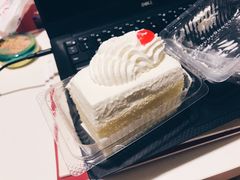 -红宝石·鲜奶小方·海派西点房(南丹店)