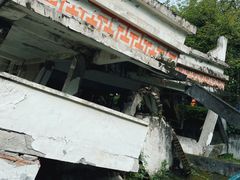 -四川汶川特大地震漩口中学遗址