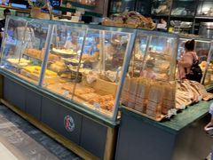 面包甜点陈列柜-东哥面包(江宁大润发店)
