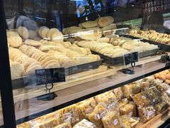 -昆明冠生园·蛋糕·面包(南强街店)