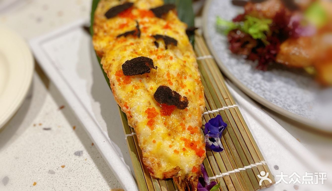 东海缤纷人气和风小食堂[亲亲]