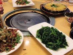 -东方之猪四更烤乳猪(金垦总店)