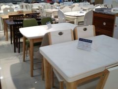 -曲江小商品批发市场(大世界国际广场店)