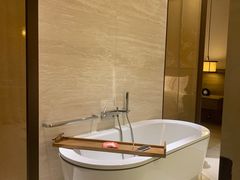-上海衡山路十二号华邑酒店