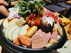 -晃晃悠悠酒肉合作社