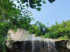 -沂蒙云瀑洞天景区