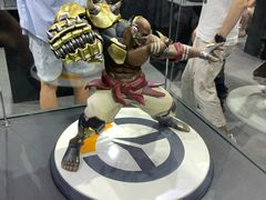 -东浩兰生上海世博展览馆