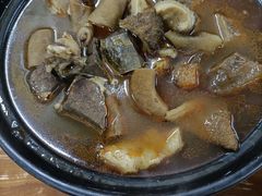 -桥雪牛杂专门店(关边路店)