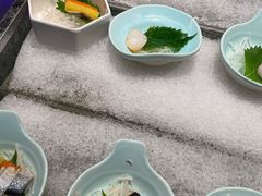 -淡尾·海鲜自助概念餐厅(虹桥南丰城店)