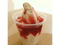 草莓圣代-肯德基(观前新店)