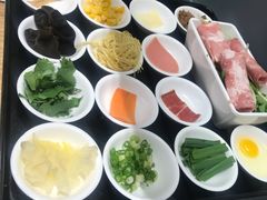 状元金汤肥牛过桥米线-妈妈故事米线(市府恒隆店)