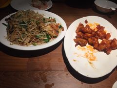 -外婆私房菜(新亚百货店)