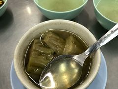 苦瓜炖排骨-红大哥水门鸡饭(總店)