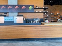 大堂-星巴克(延吉百利城店)