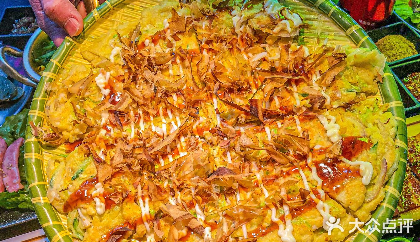 我就奔着他家一米五花肉来的！！