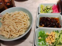 炸酱面-小吊梨汤·北京菜·烤鸭(鸟巢店)