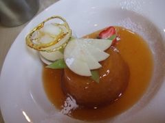 cake-Strawberry Fare