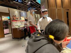 -海底捞火锅鲜切牛肉主题店(长寿路店)
