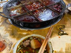 -正南齊北重庆老火锅(光华村直营店)