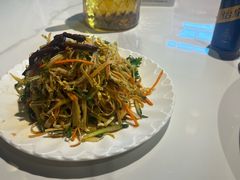 -靠山屯东北农家菜(八龙桥雅苑店)