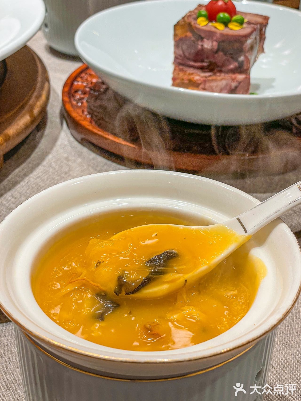 没错！就是藏在朝天宫巷子里的锅气老南京菜馆