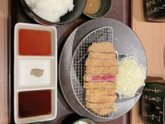 -牛カツ京都勝牛(河原町蛸薬師店)