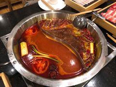 -百年川椒重庆老火锅(光谷店)