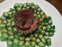 黑椒牛肉拼秋葵-将相和·海鲜蒸饺大连菜
