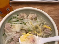 招牌鲜虾小馄饨-苏小柳手工点心(人民广场分院)