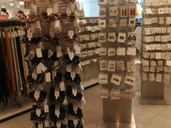 -H&M(天一广场店)