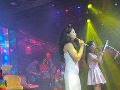 -喜鹊音乐酒馆(西街店)