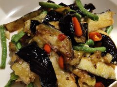 -兔行天下-鸿鹤鲜锅兔(中海国际店)