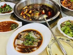 -曾老幺鱼庄(龙华商厦店)