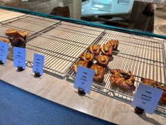 -VERIE BAKEHOUSE