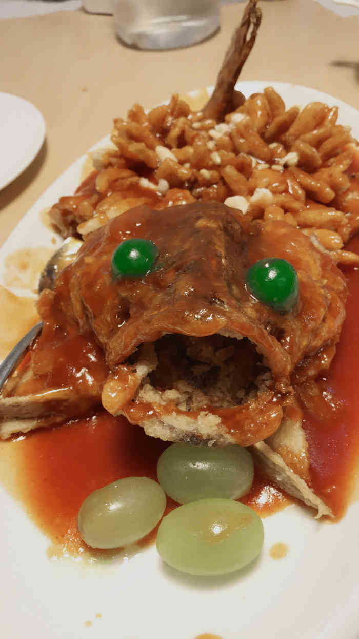 松鹤楼(玉泉路店)-"菜品口感很好,清淡适口,服务比较热情,环.