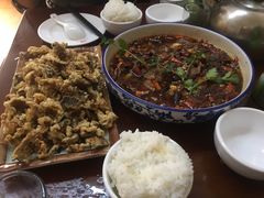 -乐友川味家常菜馆