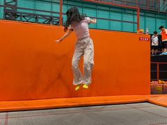 -极限PLAY运动娱乐新世界·团建派对潮玩休闲馆·室内蹦极高空游乐园