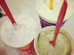 抹茶杏仁-DQ·蛋糕·冰淇淋(虹口龙之梦店)