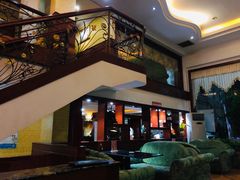 -OLD TREE老树咖啡·西餐厅(台山人工湖店)