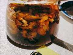 -胡须佬鸡煲四季火锅(海雅缤纷城店)