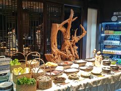 -余欢领鲜火锅(新街口店)